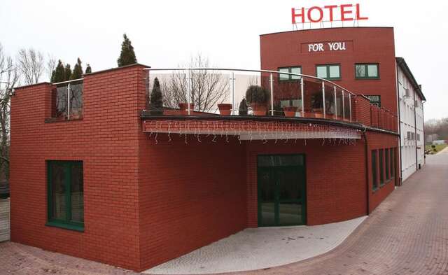 Отель Hotel For You Пабьянице-3